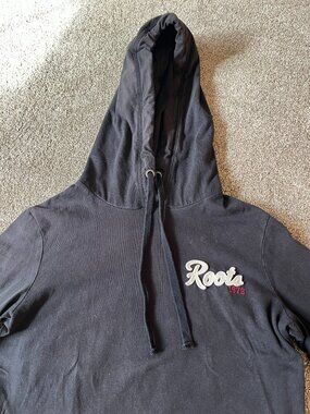 ROOTS Canada Pullover Hoodie | Unisex Size: (MED)